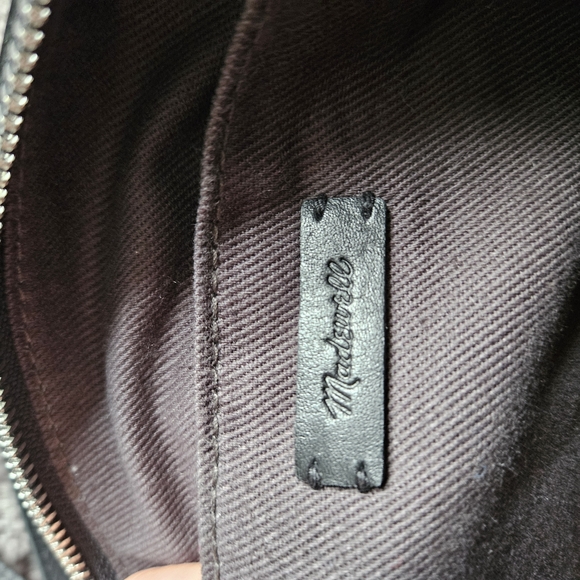 Madewell Trandport  Leather Shoulder Bag - Picture 3 of 8